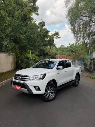 TOYOTA HILUX 2.8 SRV 4X4 CD 16V DIESEL 4P AUTOMÁTICO